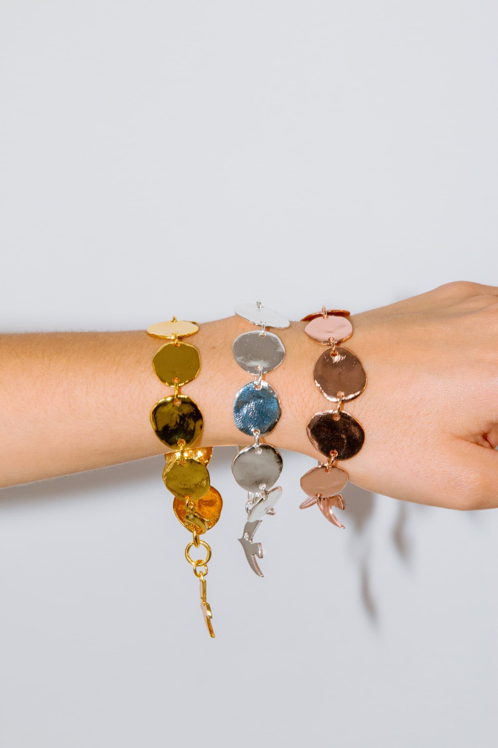 Photo portée Bracelet Doré Mille Et Une Nuit