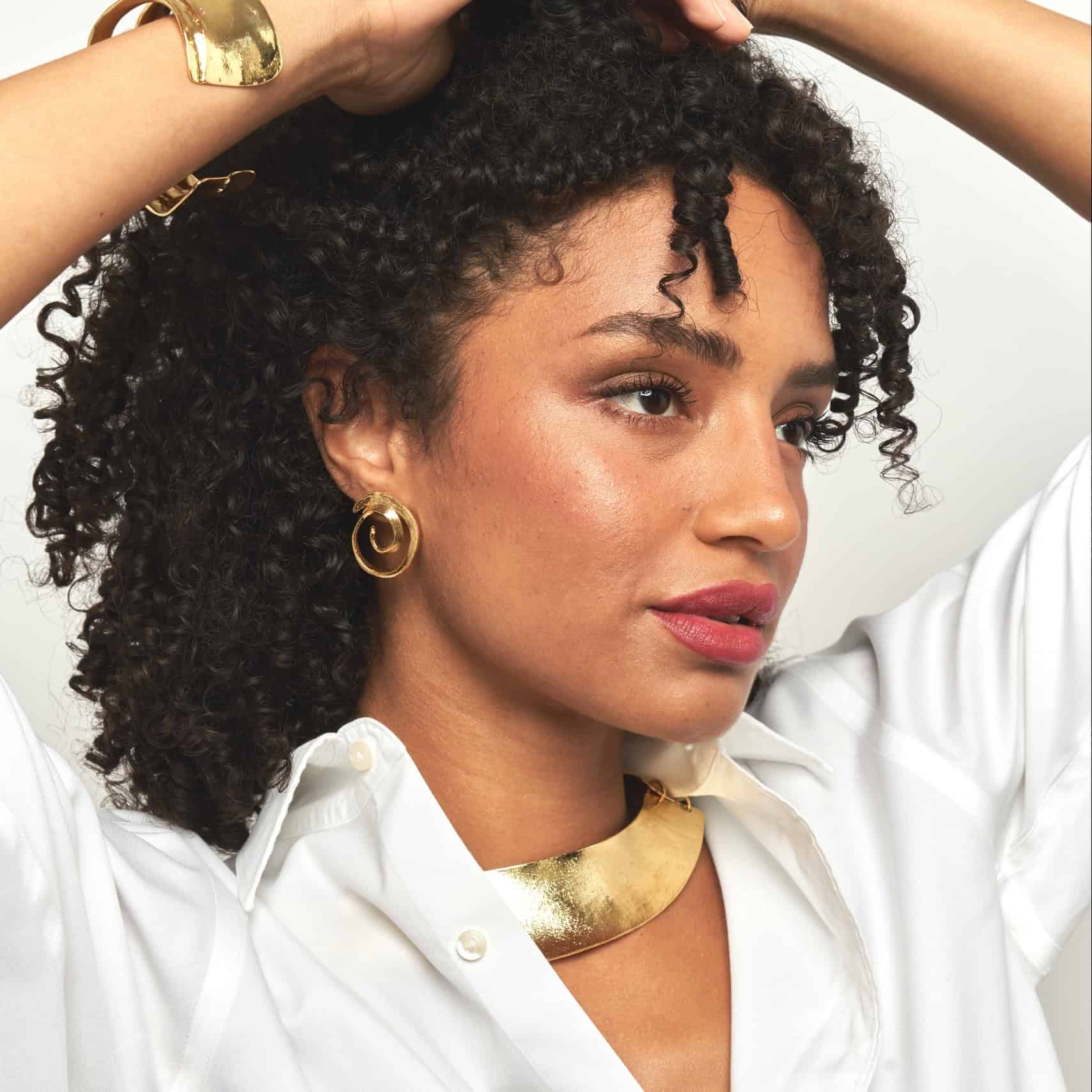 Photo portée Boucles D'oreilles Percées Doré Paris