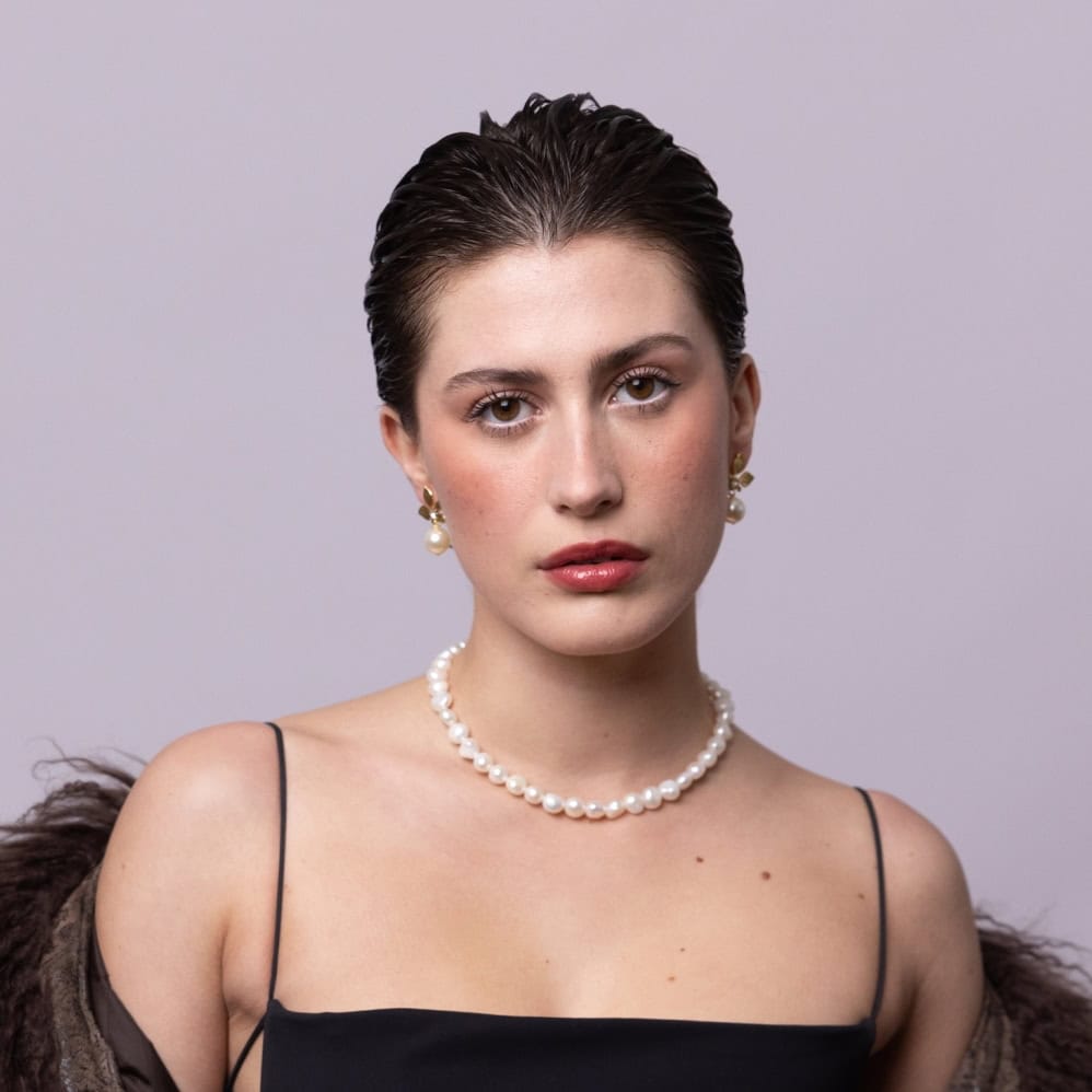 Photo portée Boucles D’oreilles Percées Argentées Végétal