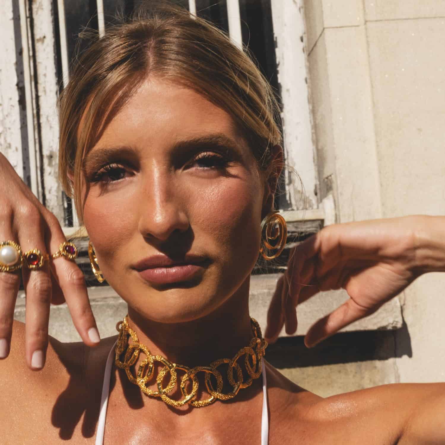 Photo portée Boucles D'oreilles Percées Argenté Paris