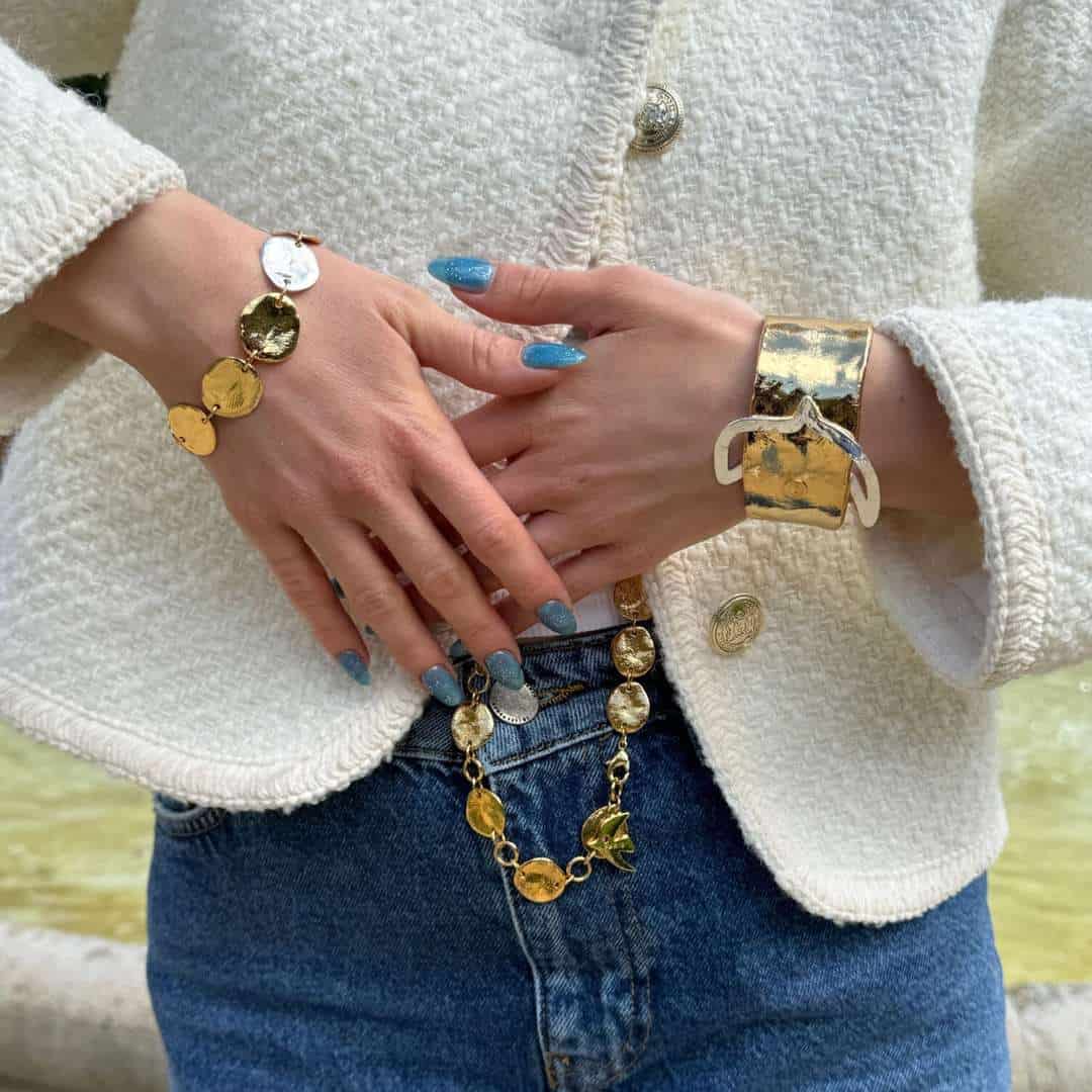 Photo portée Bracelet Doré Argenté Mille Et Une Nuit
