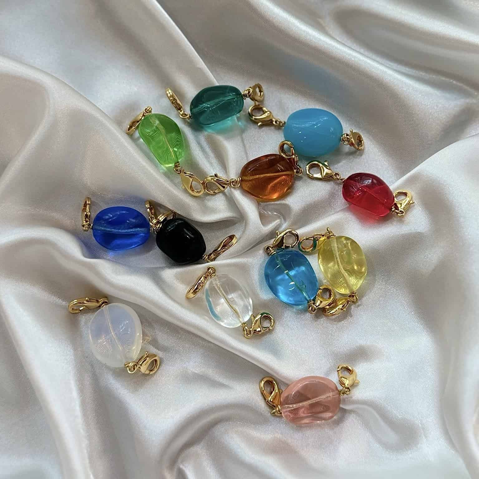 Photo portée Collier L'heure Dorée Interchangeable