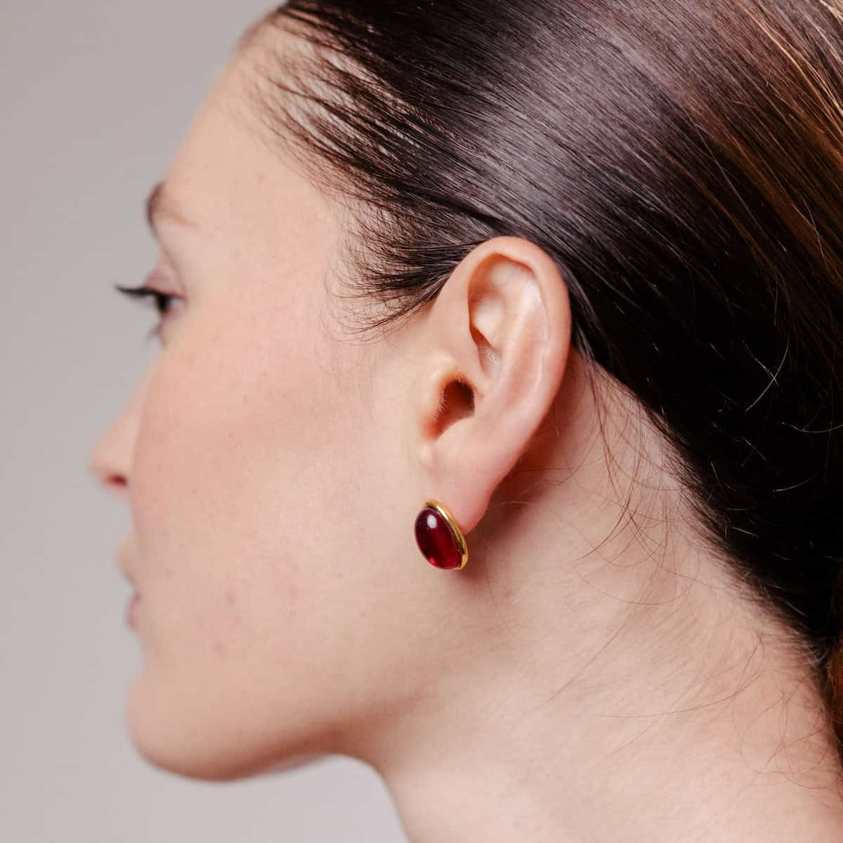 Photo portée Boucles D'oreilles Percées L’amoroso