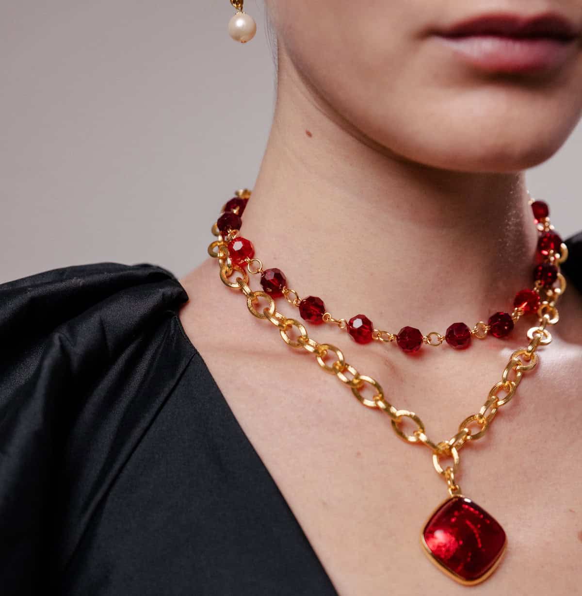 Photo portée L'amoroso Necklace