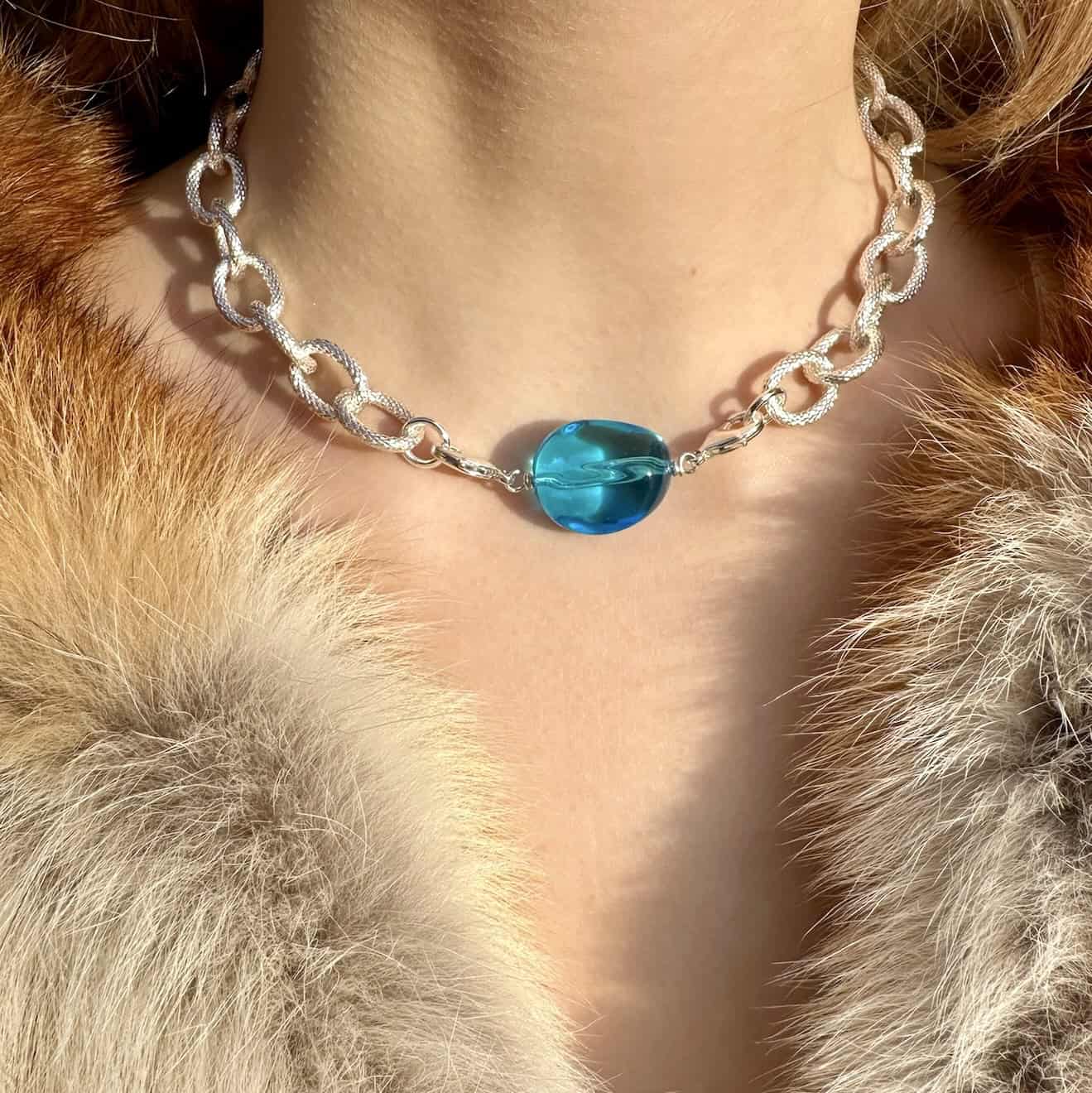 Photo portée Collier Interchangeable L'heure Argentée