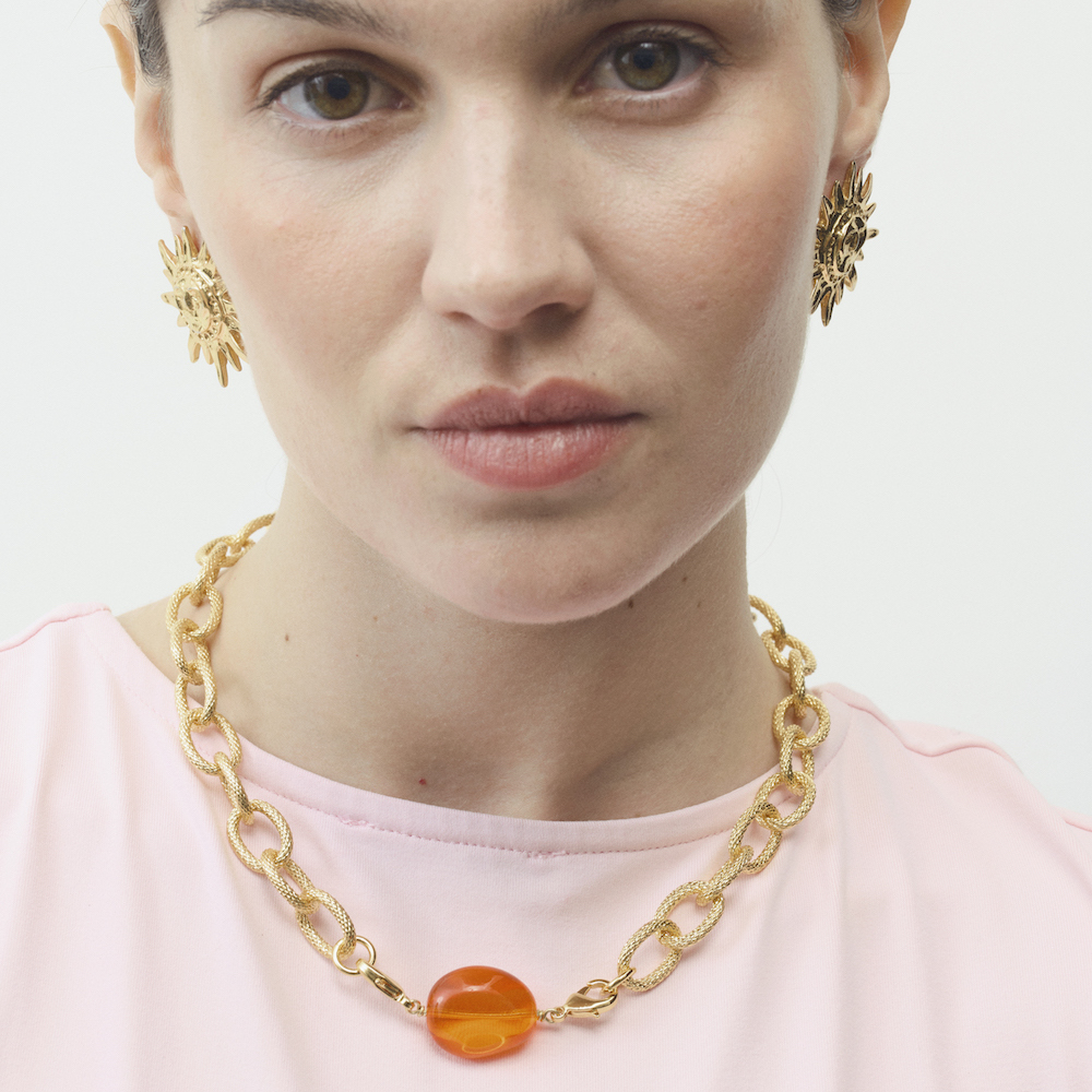Photo portée Collier L'heure Dorée Interchangeable