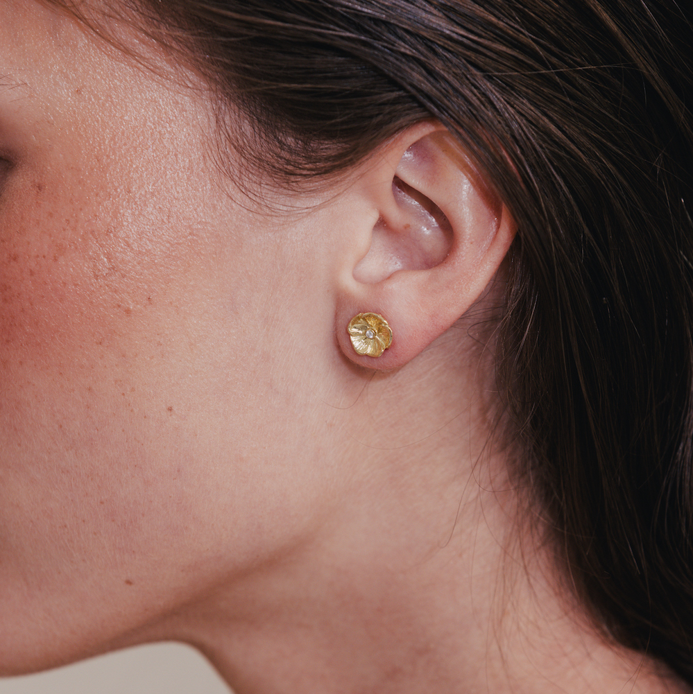 Photo portée Boucles D'oreilles Pétale