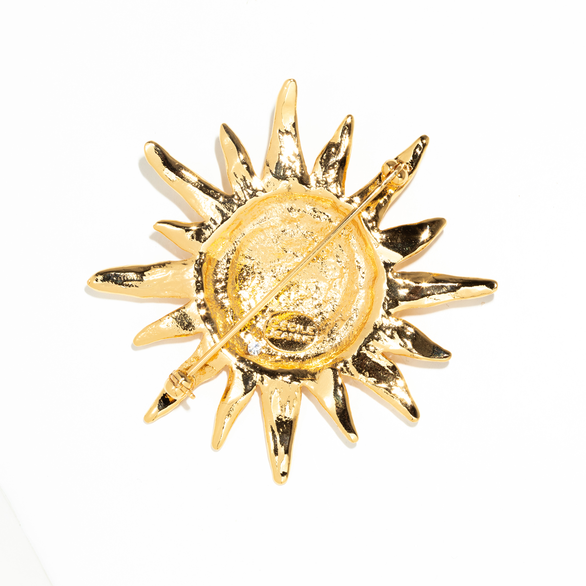 Photo portée Broche Soleil 41 Degrés