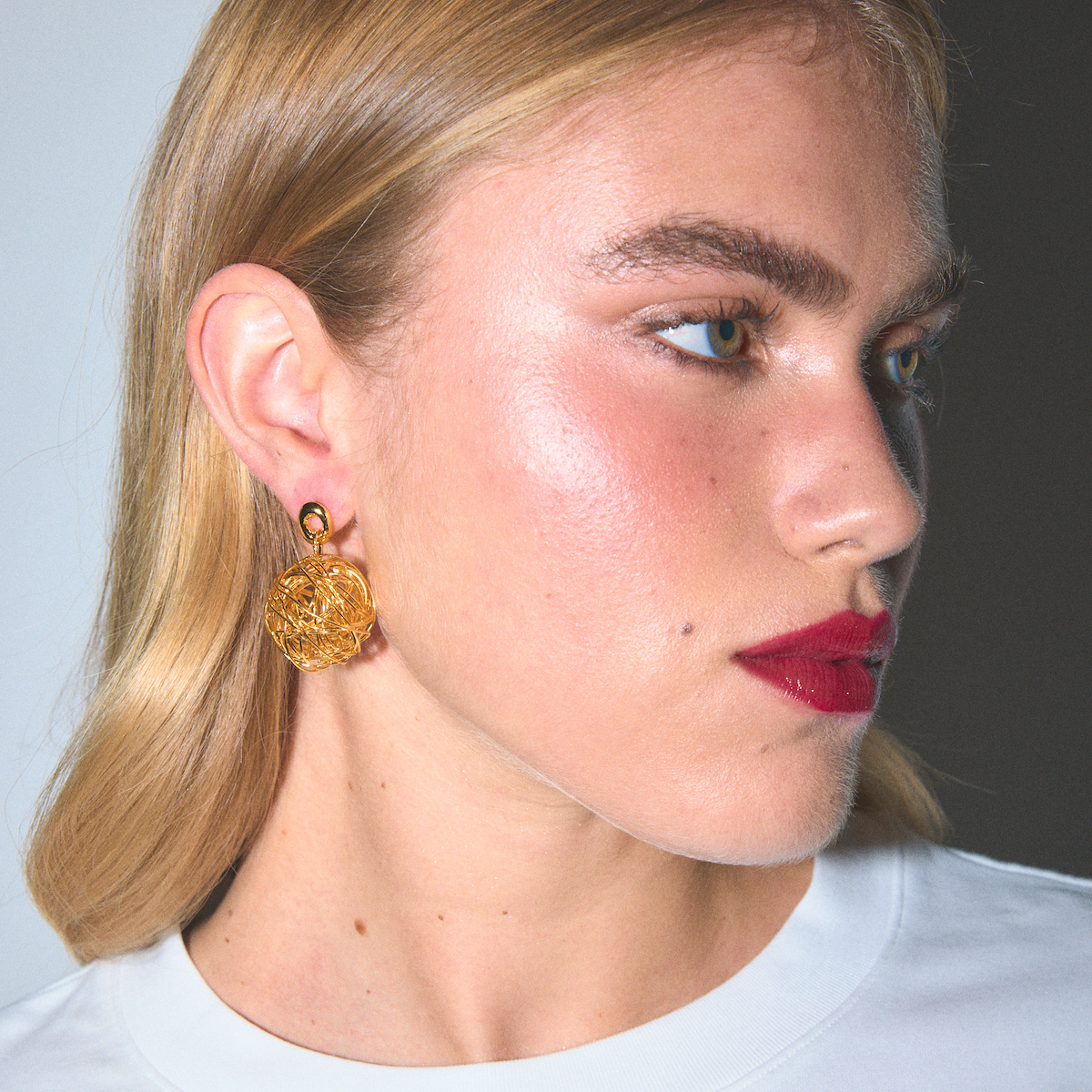 Photo portée Boucles D'oreilles Percées Padmée