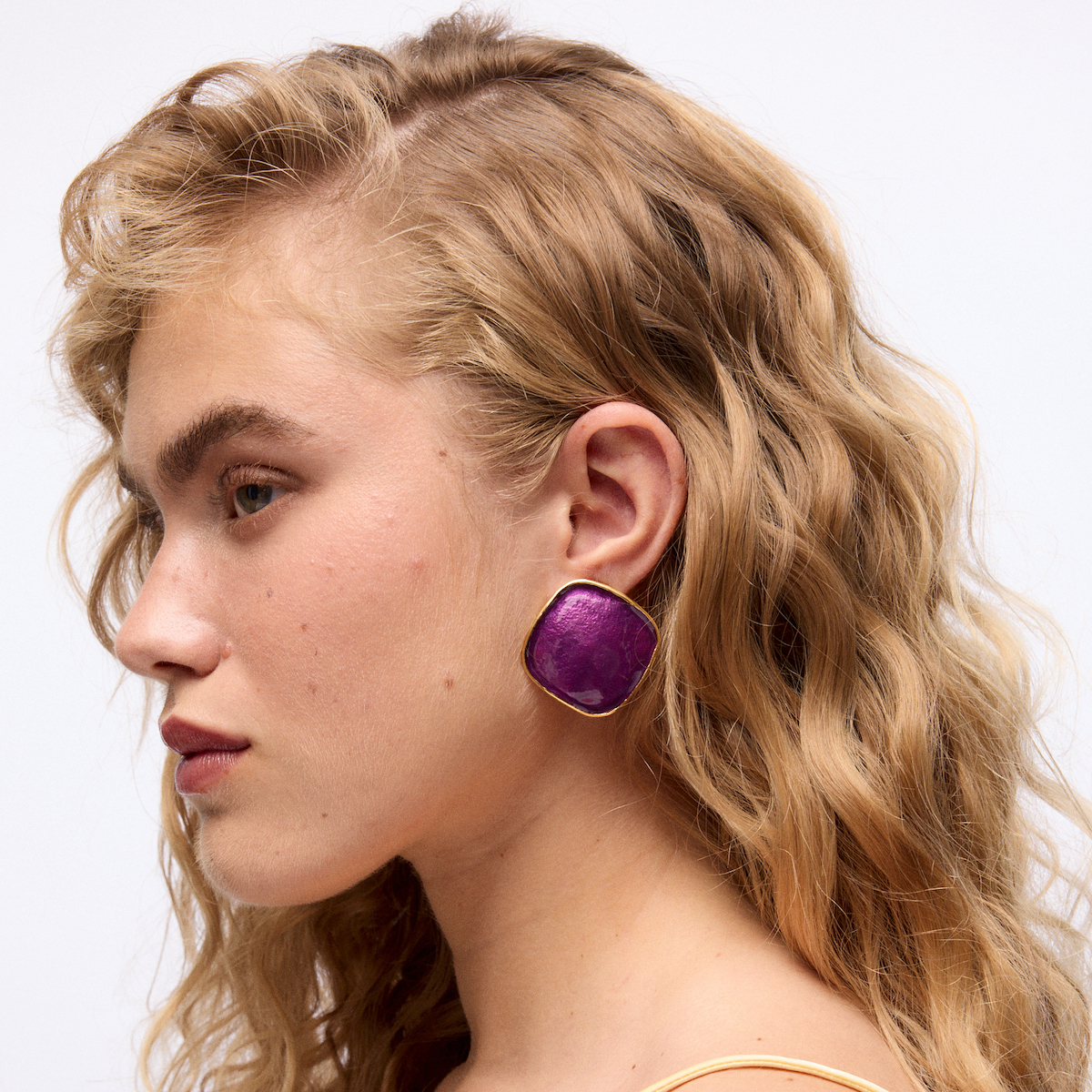 Photo portée Boucles D'oreilles Clip Premier Rendez-vous