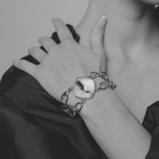 Photo portée Bracelet Doré L'amoroso