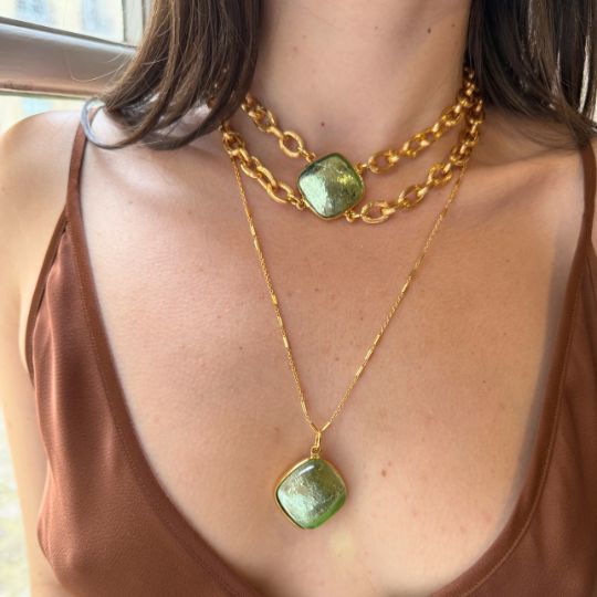 Photo portée Collier Doré L'amoroso