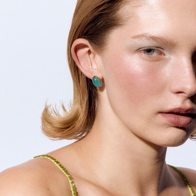 Photo portée Boucles D'oreilles Percées L’amoroso