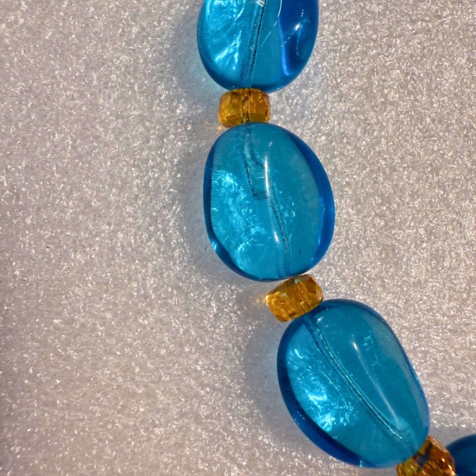 Photo portée Collier Balade Bleu